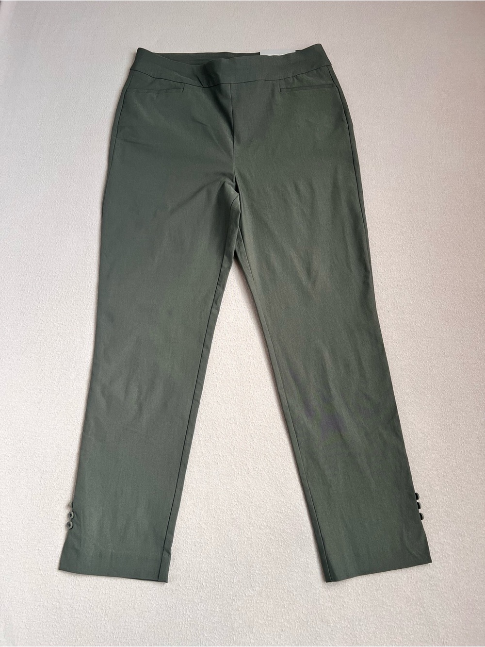 Chico's So Slimming Brigitte Button Hem Ankle Pants Deep Olive Size 1.5R/10R NWT